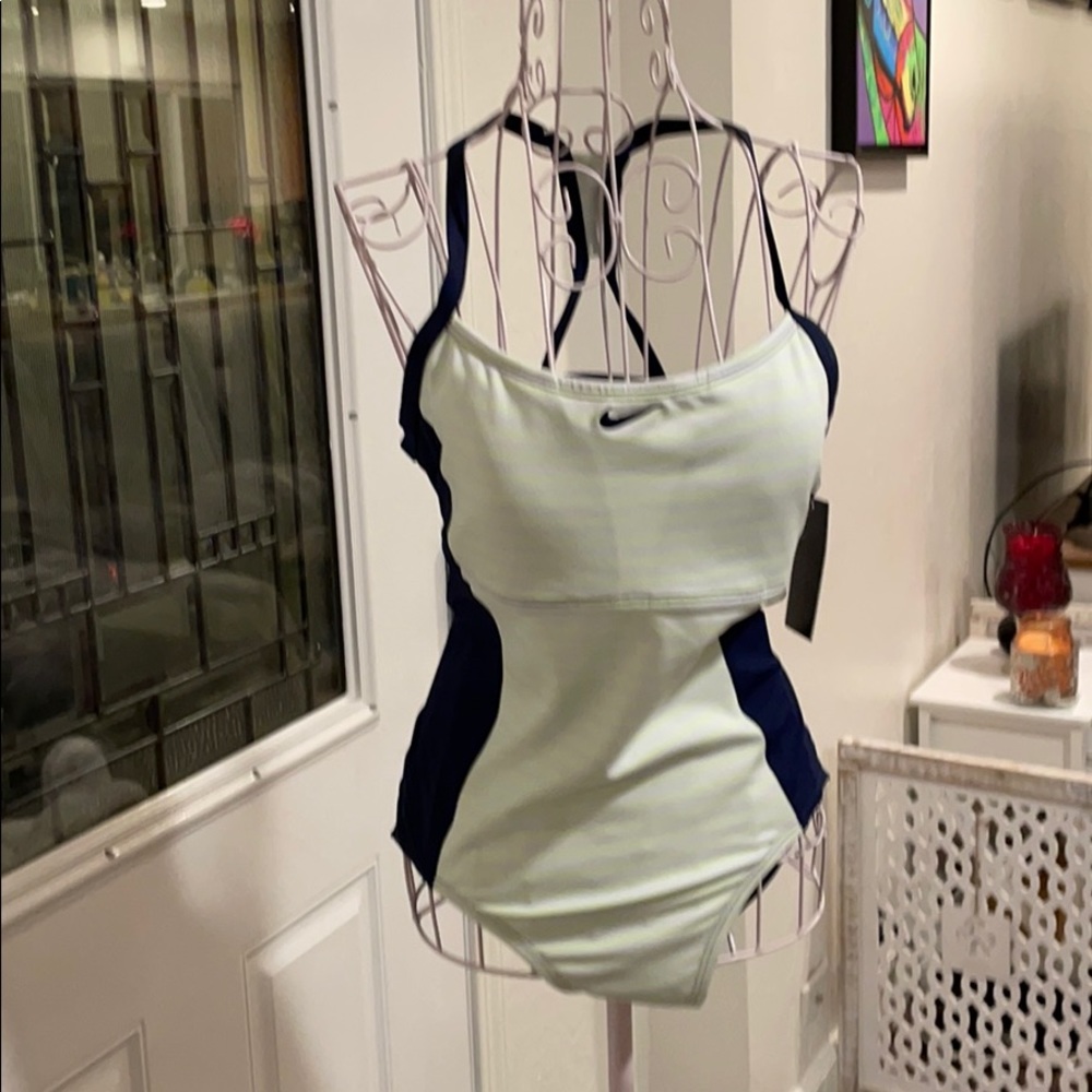 Niki SZ L one piece swimsuit NWT Navy / striped